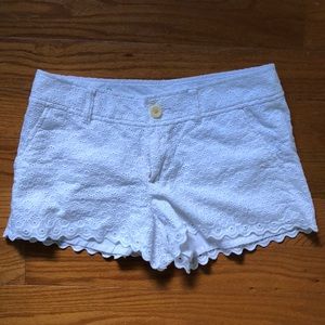 White lace shorts size 4